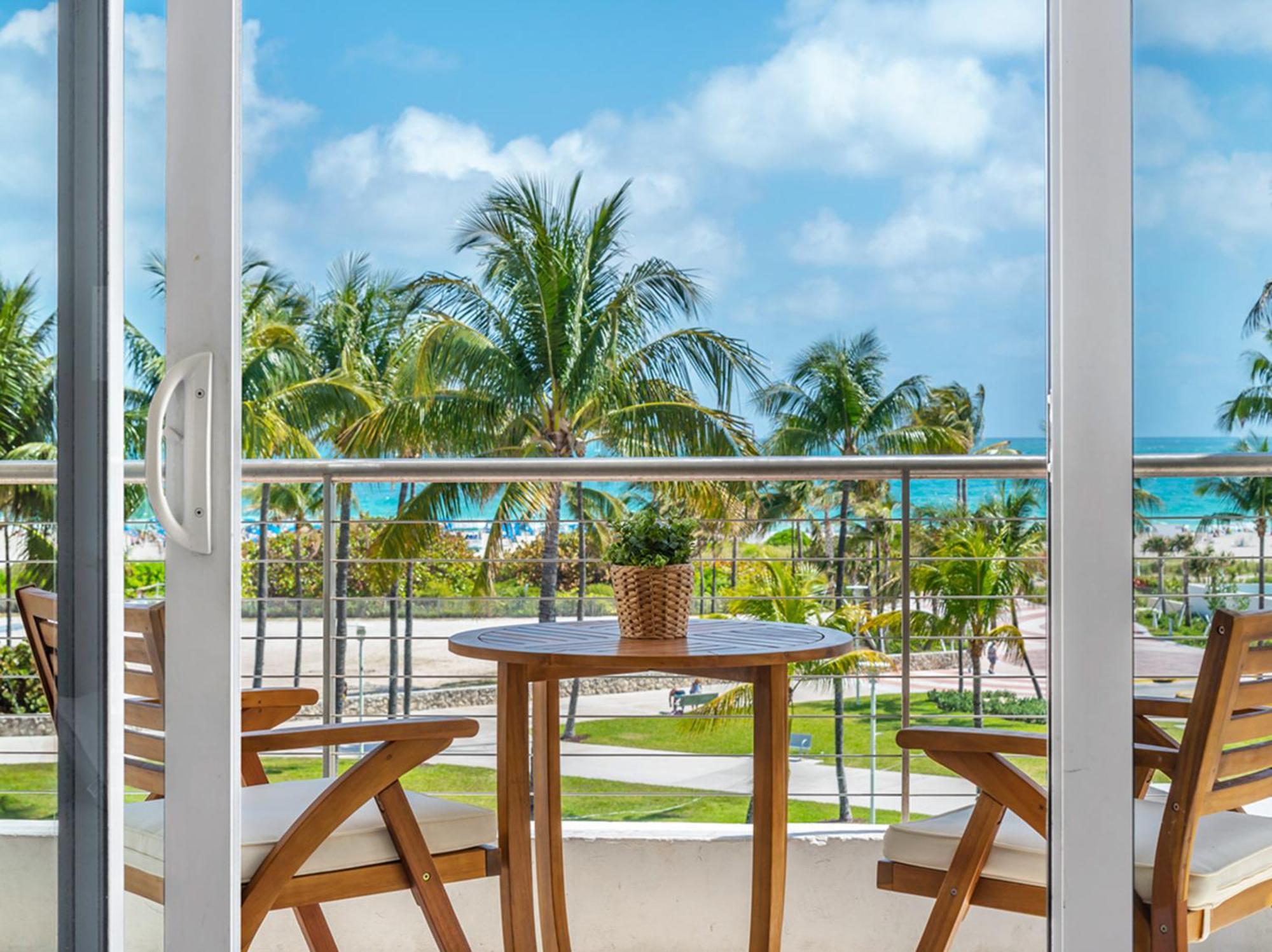 Bentley Hotel South Beach Miami Beach Exterior photo