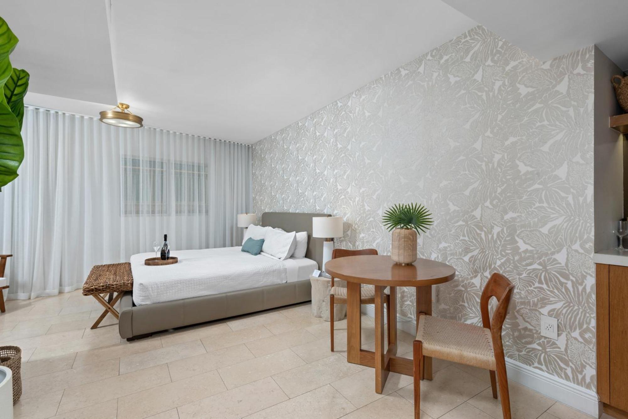 Bentley Hotel South Beach Miami Beach Exterior photo